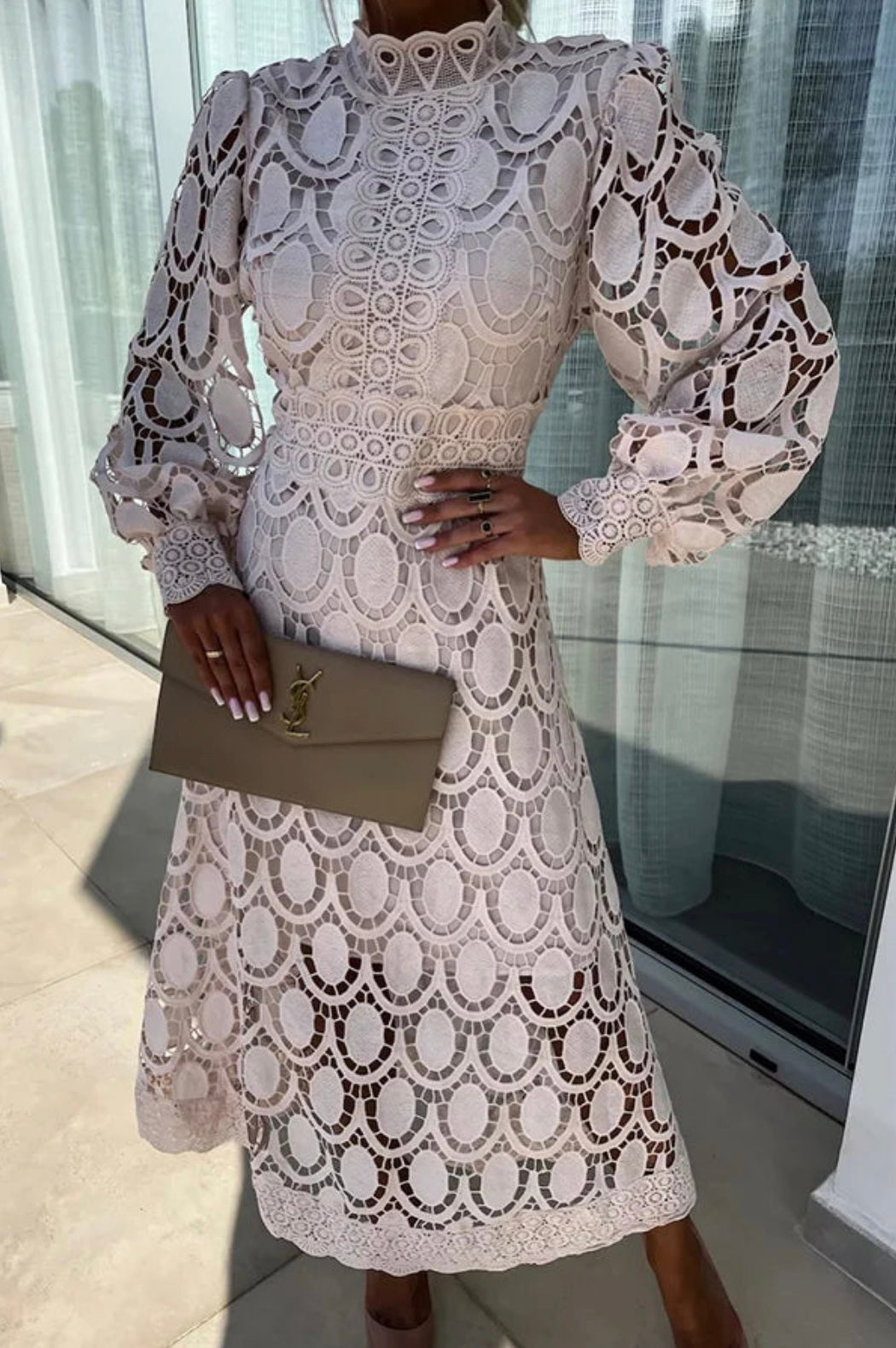 Charlotte - Romantisk Elegant Midikjole